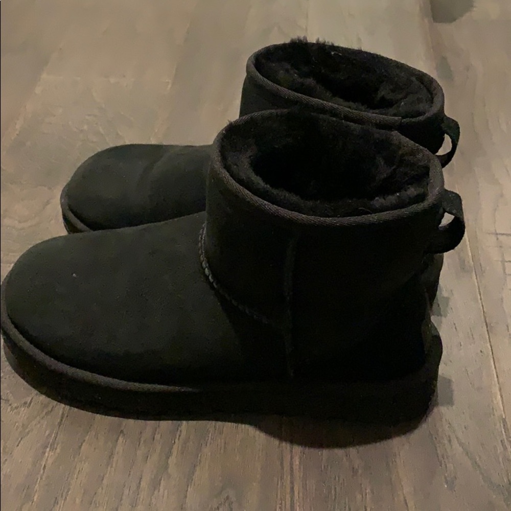 Ugg Women's Classic II Mini Boots